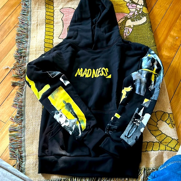 xo Other - THE WEEKND MADNESS XO Collage Logo Pullover Black Hoodie NWOT